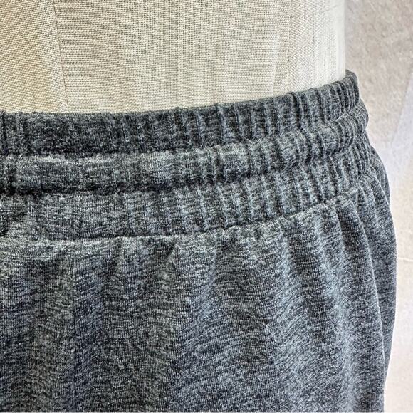 Girlfriend Collective Moon Gray Soft Jersey High Rise ReSet Swing Shorts - Picture 13 of 15